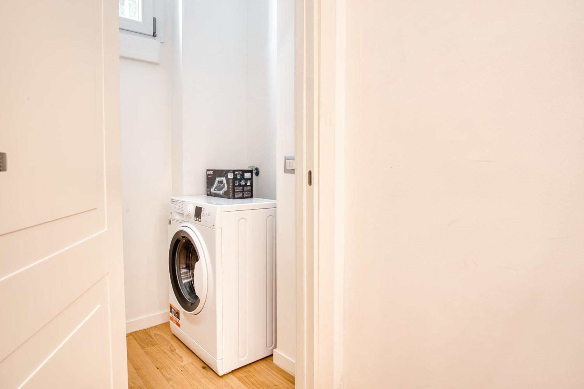 Walk To Navigli - Via Gola - 2 Bedrooms Apt Mailand Exterior foto
