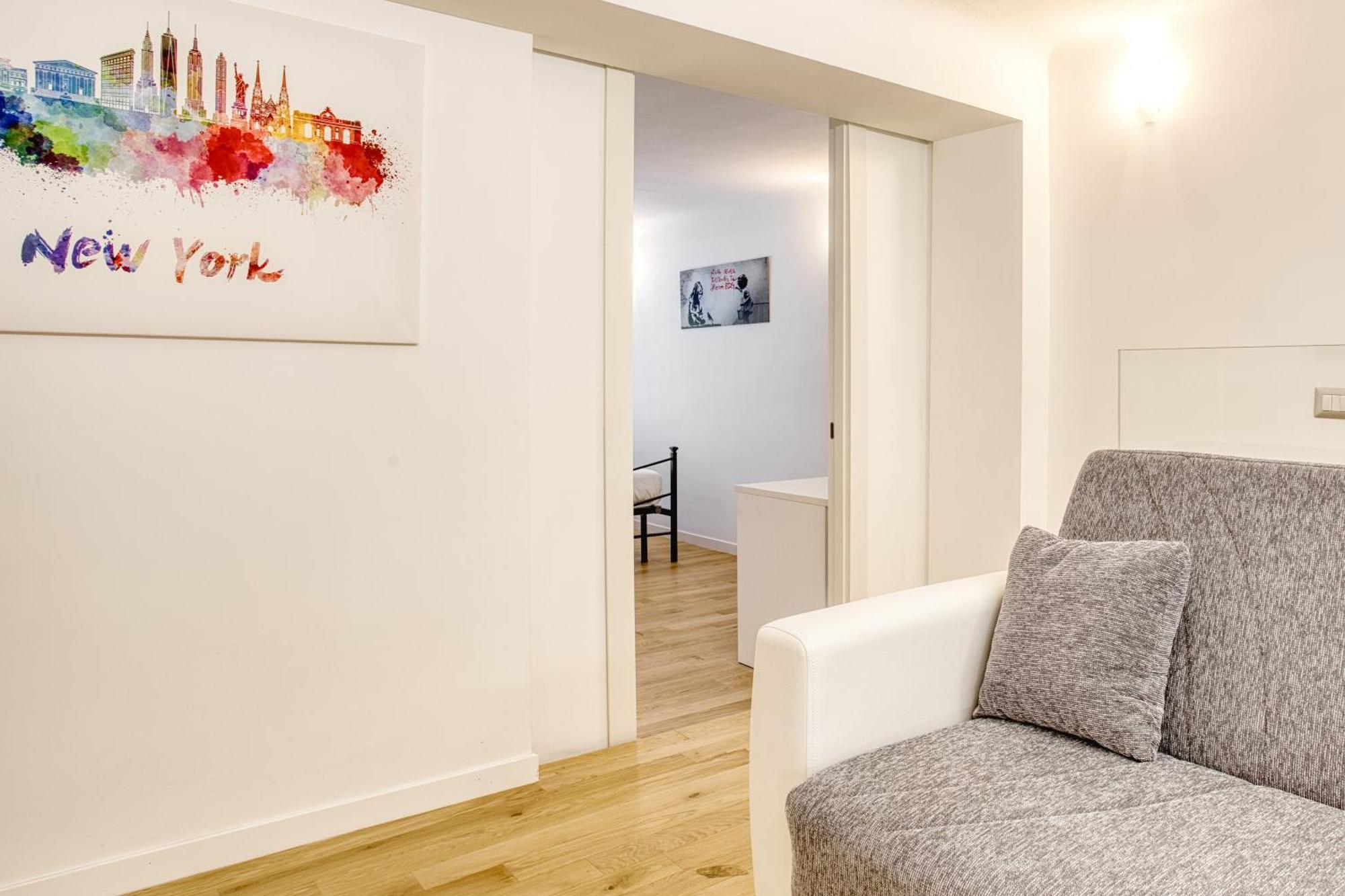 Walk To Navigli - Via Gola - 2 Bedrooms Apt Mailand Exterior foto