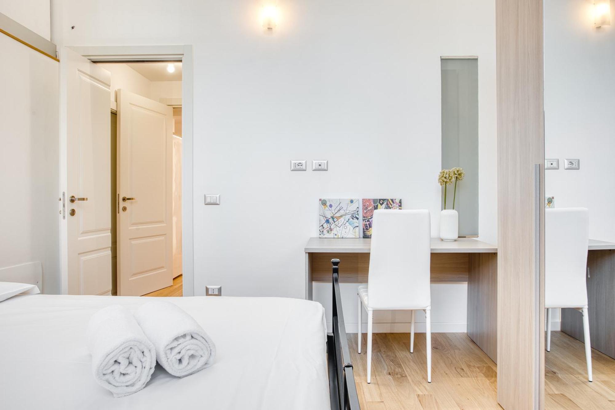 Walk To Navigli - Via Gola - 2 Bedrooms Apt Mailand Exterior foto
